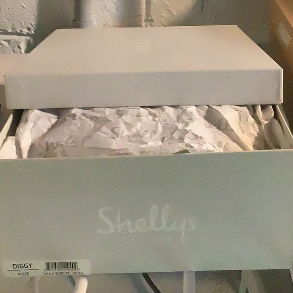 NWOT Shelly’s London Black Platform Sandal - Picture 8 of 9